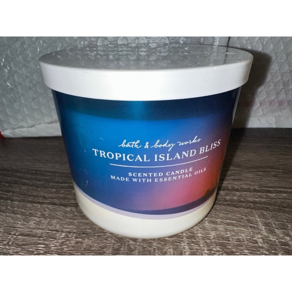 Bath and body works‎ tropical island bliss candle